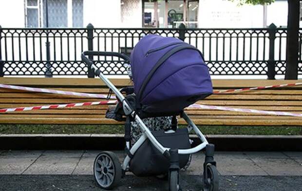 В Москве нашли родителей брошенного в коляске ребенка