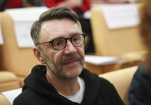 «Придумал врага»: Шнуров признался в спланированном конфликте с Бастой