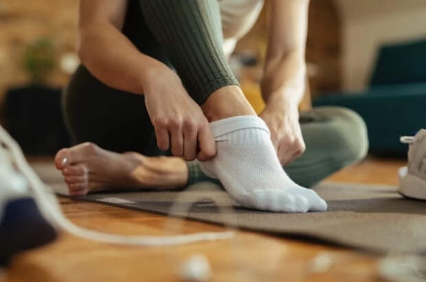 Врач посоветовал спать в носках при бессоннице