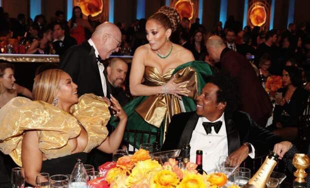 Опоздание Бейонсе и Джей Зи, реакция Дженнифер Энистон на речь Брэда Питта и платье Дженнифер Лопес: чем запомнился "Золотой глобус-2020"