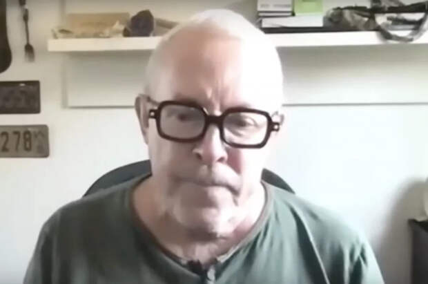 Макаревич объяснил исчезновение своего вина из магазинов Британии