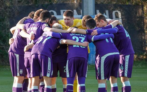 В Уфе задержан сотрудник ГИБДД, помогавший спортсменам делать военные билеты