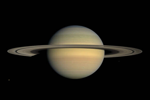 ПНИПУ: гейзеры среди спутников Сатурна есть только на Энцеладе