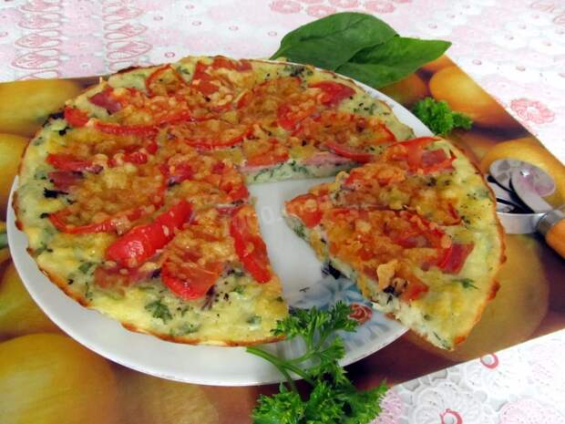 Кабачковая пицца с помидорами