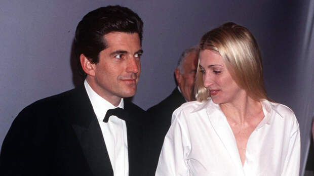 Измены и наркотики: тайны мучительного брака Джона Кеннеди-младшего с Кэролин Бессетт