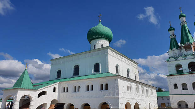 Троицкий собор (1695—1697)