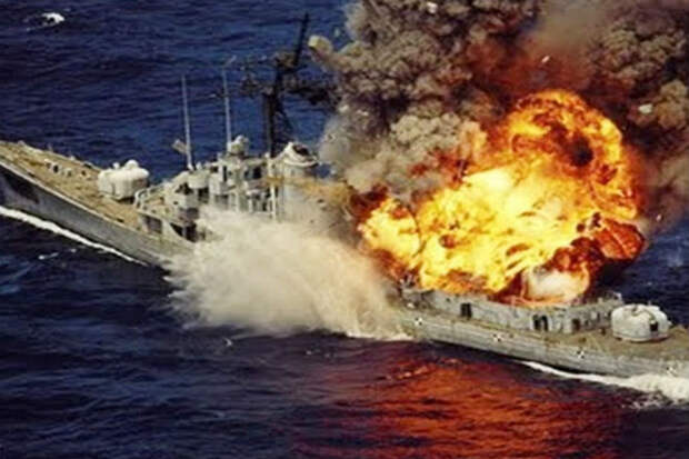Подводная лодка в деле: демонстрация торпедной атаки