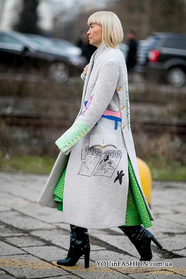 Неделя моды в Милане, уличный стиль, экстраординарное пальто