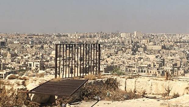 Алеппо. Вид из Цитадели в старом городе