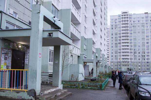 СК РФ возбудил дело после обрушения плиты балкона в Рязанской области