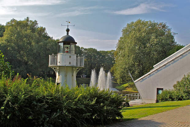 800px-Kronvalda_parks_-_3 (700x466, 431Kb)