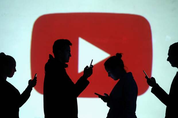 YouTube блокирует и удаляет пользователей из России. Информационная война в действии?