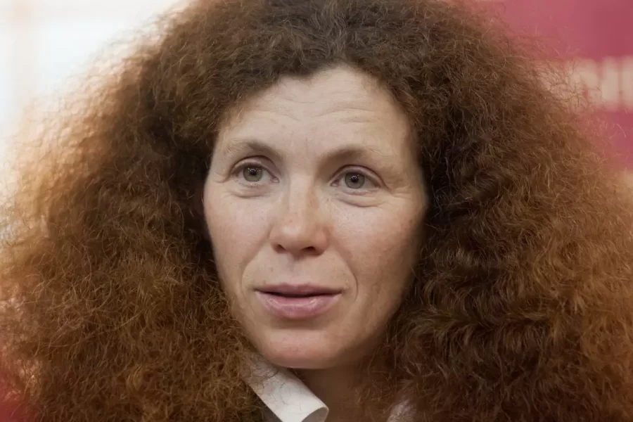 Латынина прекрасна своей незамутненной глупостью. О вирусах и индейцах - это шедевр