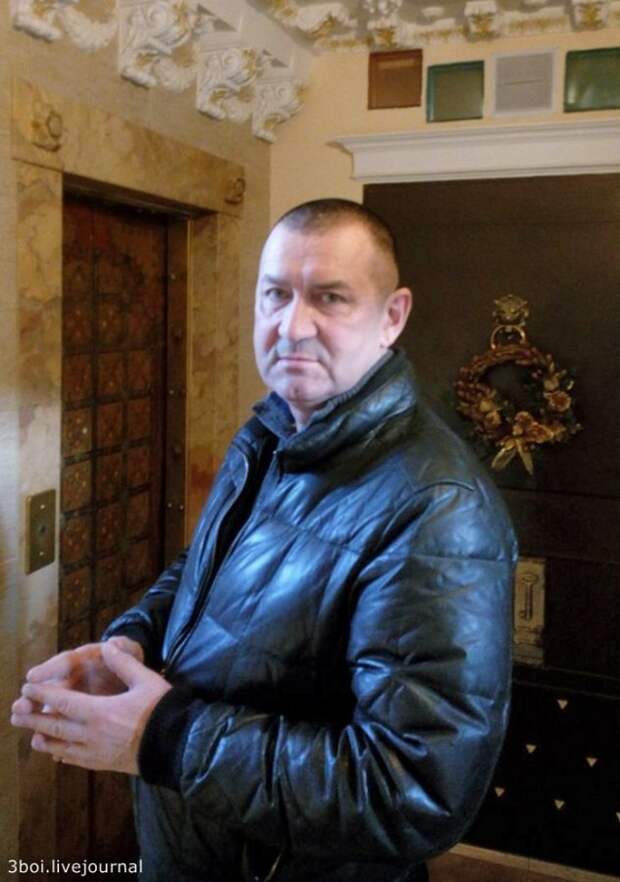 Как идет борьба за барокко в отдельно взятом подъезде Ростова-на-Дону красота, Искусство, золотые руки, длиннопост