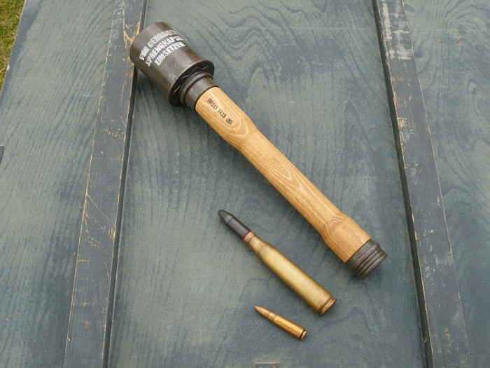 А еще трубка для запала. /Фото: replica-weapons.com. А еще трубка для запала. /Фото: replica-weapons.com.