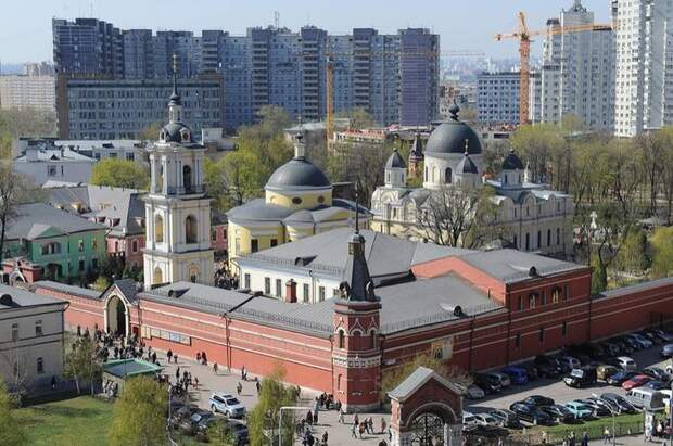 Покровский монастырь в Москве