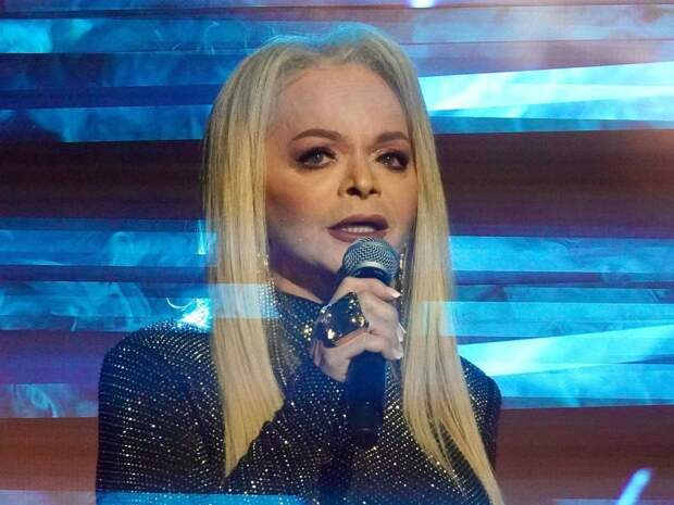 Запись беседы с банком, во время которой Долина совершает большую ошибку