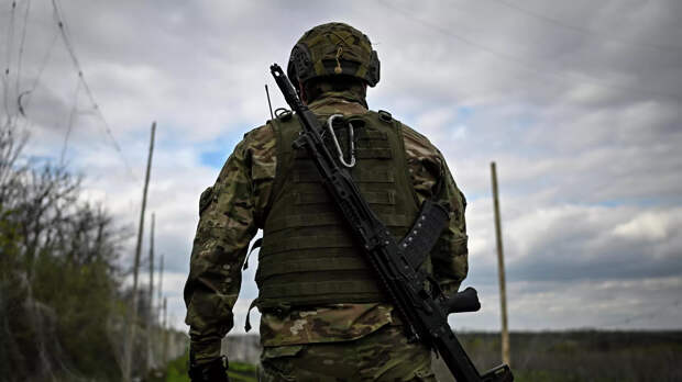 Генерал Попов: ВС РФ жестко ответят на атаки дронов ВСУ на Урал