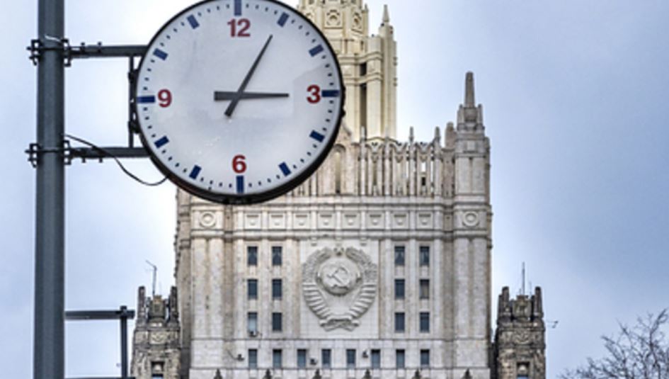 День на сборы и прощайте: Россия выгнала 20 чешских дипломатов