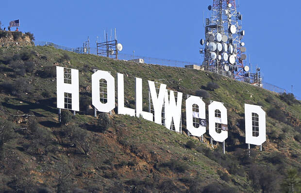 В Лос-Анджелесе поглумились над знаменитым знаком Hollywood