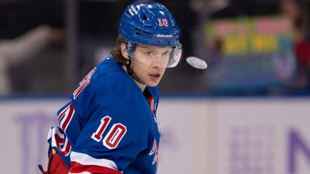 Панарин вышел на 6-е место среди россиян в списке лучших ассистентов НХЛ, сравнявшись с Дацюком