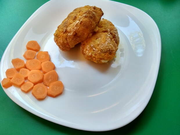 Капустно-морковные котлеты. Рецепт совершенно простой, а вкус превзошёл мои ожидания, уж точно не хуже мясных