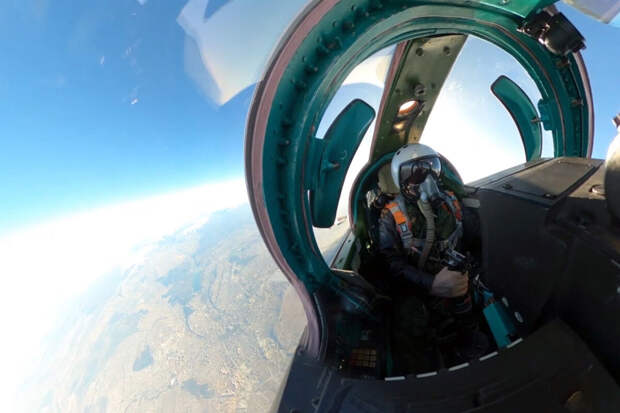 МО: военные РФ нанесли удар по энергетическим и транспортным объектам Украины