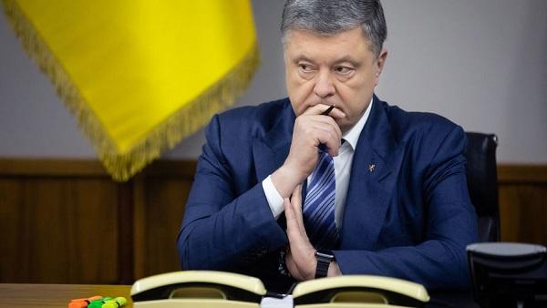 В Германии предложили отдать Порошенко под международный трибунал