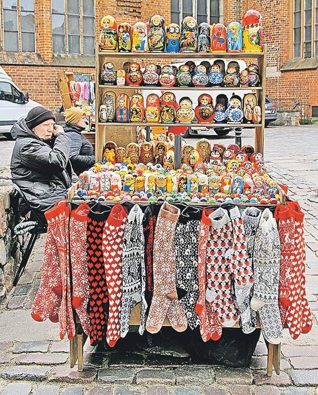 Для туристов в Эстонии местный сувенир - это... матрешка! Фото: Shutterstock