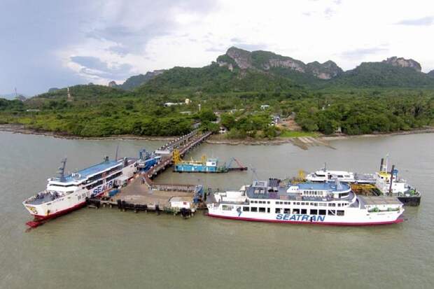 Порт Донсак