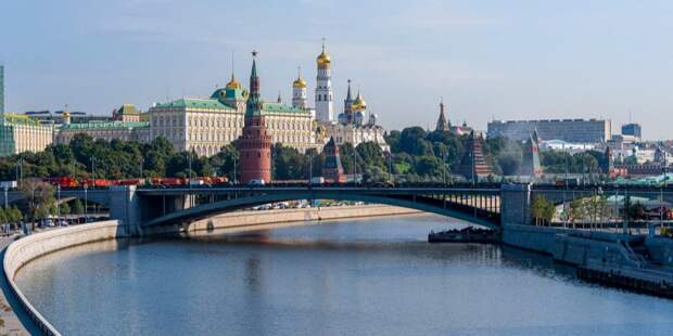 Марина Ким отметила комфортные условия на пункте отбора на военную службу по контракту Фото: М. Мишин mos.ru. Пресс-служба мэра и Правительства Москвы