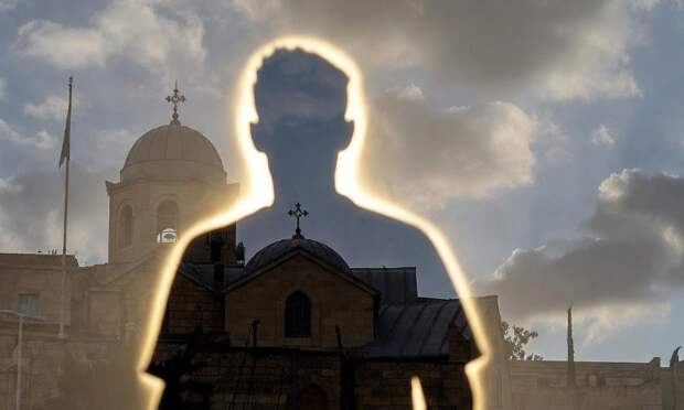 Яркое сияние у храма в Иерусалиме назвали чудом