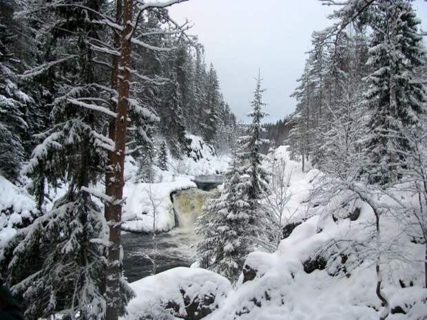 2. Зимняя карельская сказка: Рускеальские водопады. Заповедник Кивач