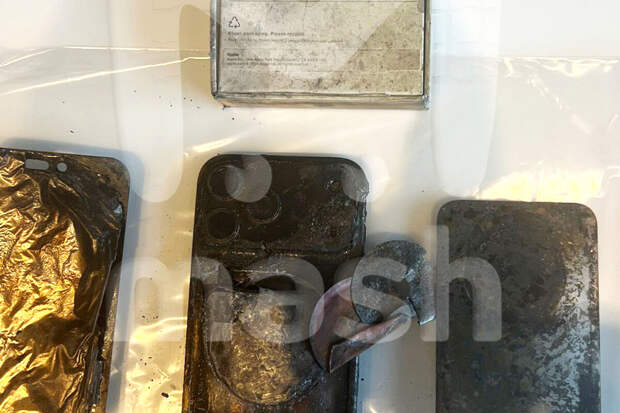 Mash: только купленный iPhone 17 Pro Max взорвался у русскоговорящей туристки