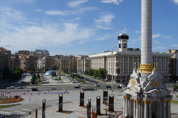 Политический кризис в Киеве: старые элиты готовы к переговорам с Москвой