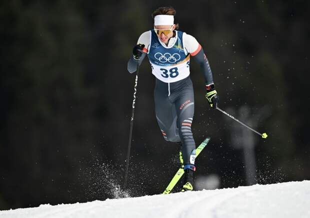 Лыжник Коростелёв стал пятым в марафоне на 50 км на Олимпиаде в Италии