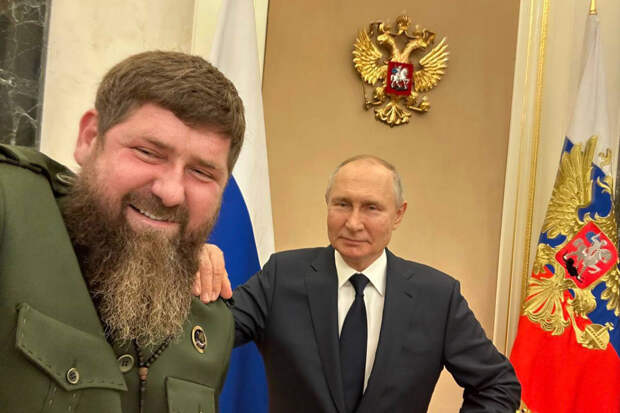 Президент РФ Владимир Путин встретился сегодня с главой Чечни Рамзаном Кадыровым. Встреча привлекла внимание,...