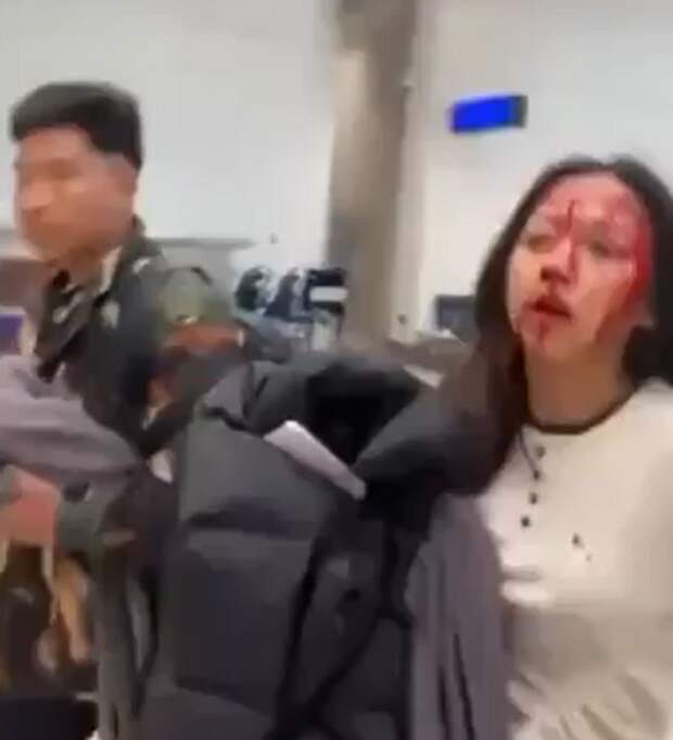 Четыре человека пострадали при атаке на аэропорт Дубая