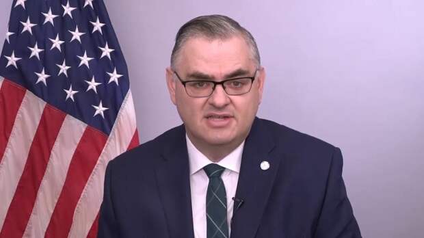 Джулиан Ассанж сорвал маску с генконсула США во Владивостоке