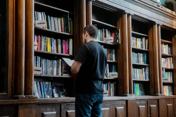 В Москве вручили награды лауреатам премии имени Фазиля Искандера