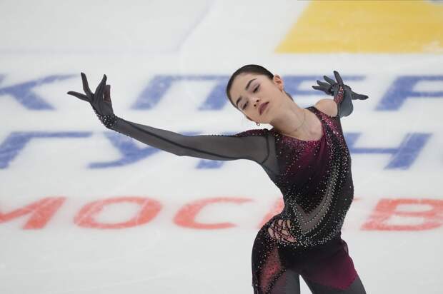 Фигуристка Петросян выиграла короткую программу на Кубке Первого канала