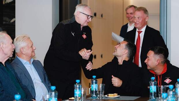 Карседо встретился с комитетом ветеранов «Спартака» и рассказал им о принципах своей работы