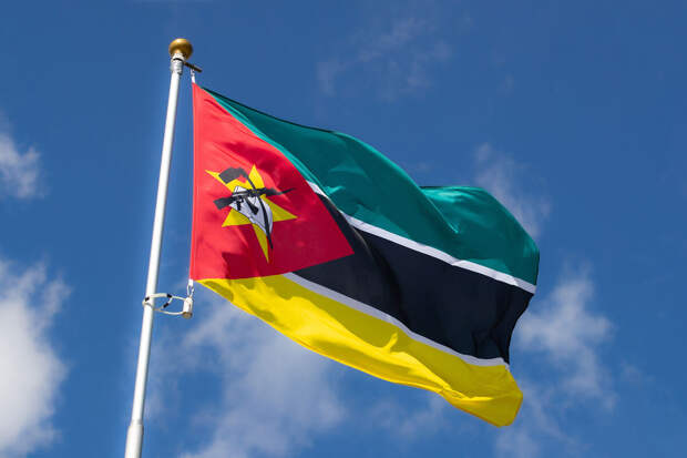 Власти Мозамбика объявили красный уровень опасности из-за наводнений