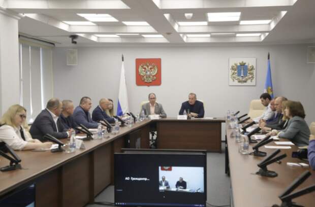 Мнение жителей - ключевой фактор при утверждении генплана Ульяновска Мнение жителей - ключевой фактор при утверждении генплана Ульяновска