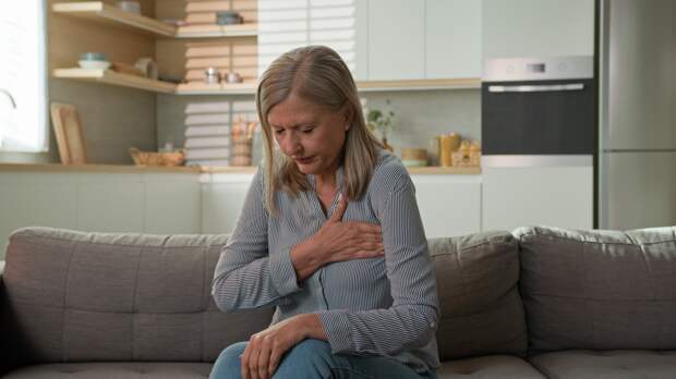 Врач предупредила о коварстве сильных магнитных бурь для сердечников