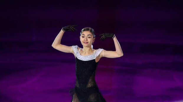 Петросян поблагодарила «Спартак» за приглашение на матч с «Акроном»