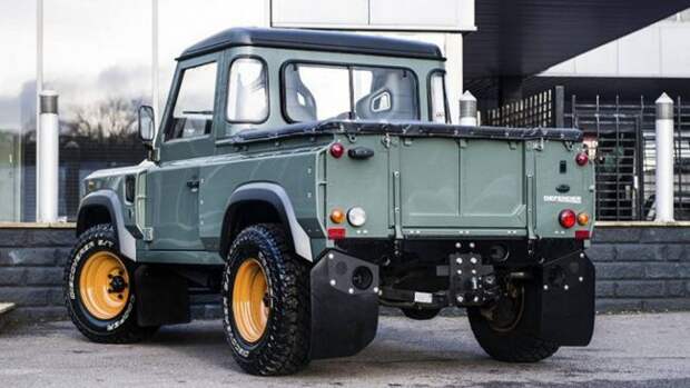 Компания Land Rover представила пикап будущего — Defender 3