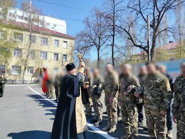 Из Оренбурга на СВО отправились 38 добровольцев-казаков