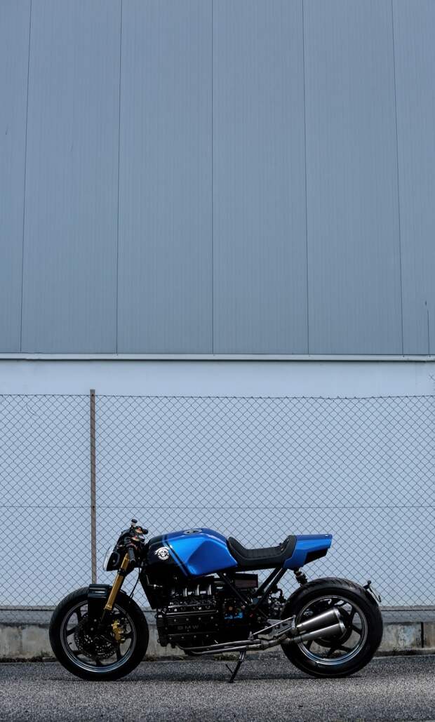 RW Motorcycles: кафе рейсер BMW K100 Blue Moon