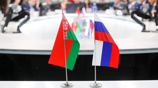 СВР и КГБ Беларуси усилят работу против "подрывных планов" Запада